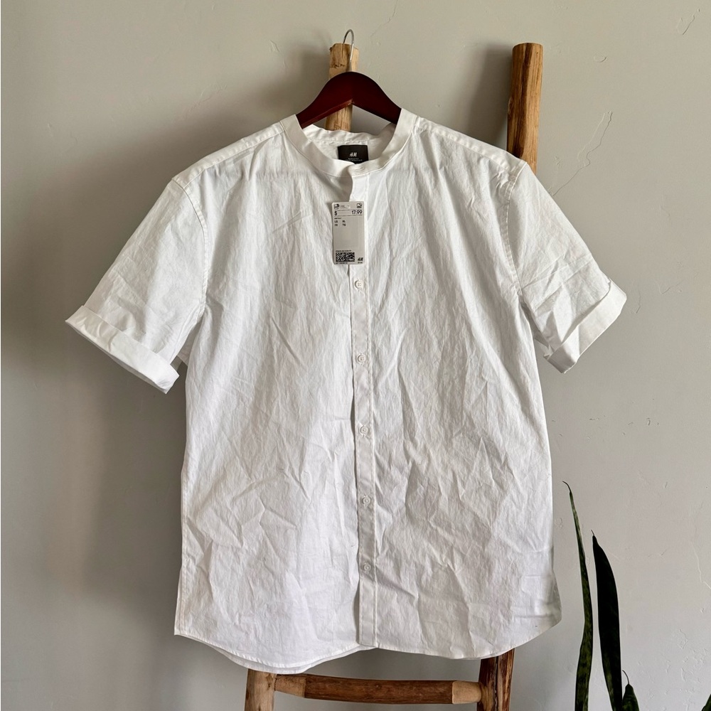 🔹NWT Men’s Muscle Fit Cotton Dressy Shirt🔹